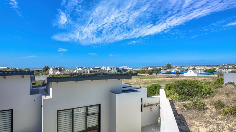 3 Bedroom Property for Sale in Stilbaai East Western Cape